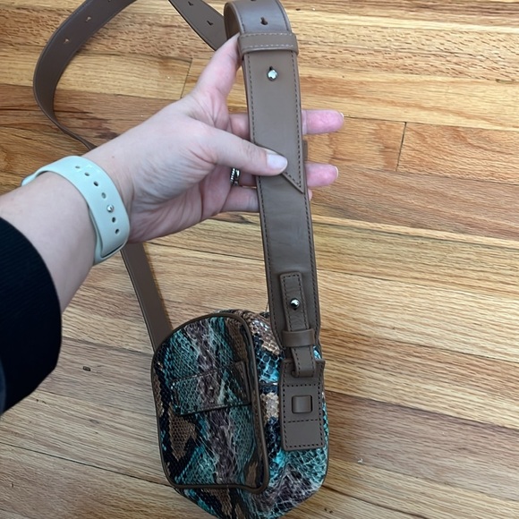 ALL SAINTS snake print bum bag Fanny pack belt bag python green & blue - Picture 6 of 8